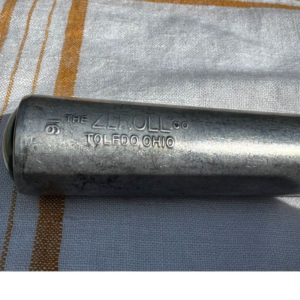 Vintage metal ice cream scoop The Zeroll Co. Toledo OH #16